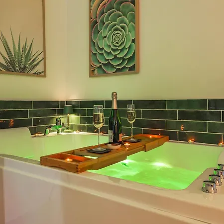Nouveau - Jungle Romantique - Jacuzzi Appartement Schweighouse-sur-Moder